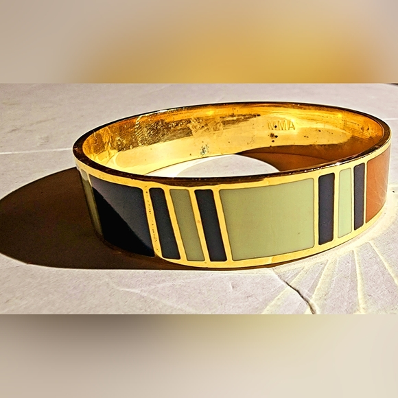 Chunky enamel bangle wide Bracelet stripes warm colors metropolitan museum art - Picture 4 of 7